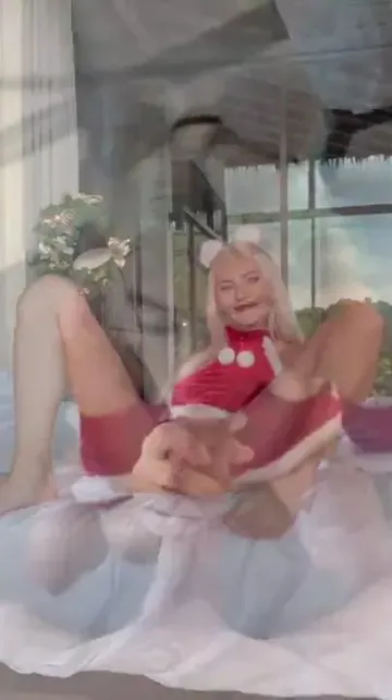 Eva Elfie POV Xmas Dress Blowjob OnlyFans Video Leaked - Image 10