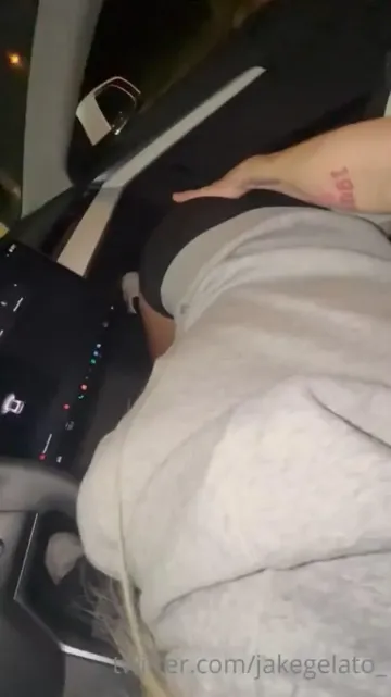 Waifumiia Road Head Blowjob OnlyFans Video Leaked - Image 4