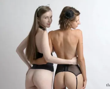 Emily Bloom Nude BDSM Bondage Lesbians OnlyFans Video Leaked - Image 2