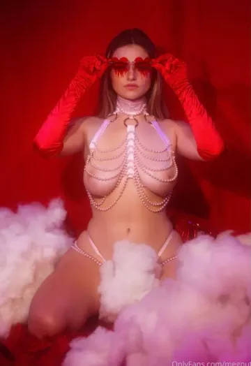 Megnutt02 Nude Pearl Lingerie Onlyfans Set Leaked - Image 7