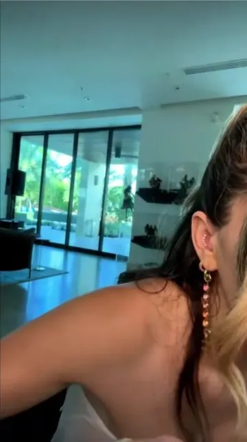 Lyna Perez Nude Cutting Clothes OnlyFans Livestream Leaked - Image 16