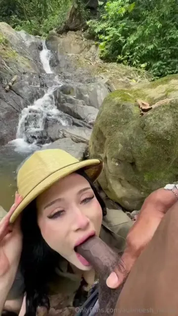 Auhneesh Nicole Outdoor Blowjob OnlyFans Video Leaked - Image 6