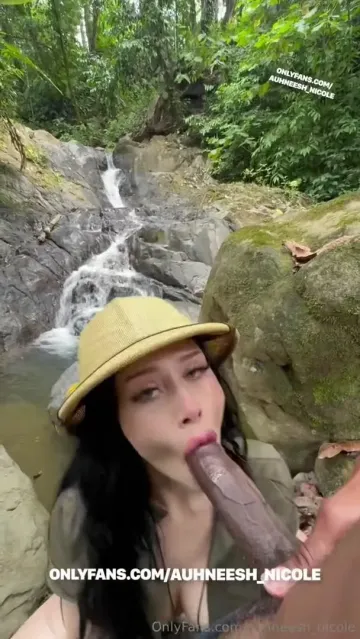 Auhneesh Nicole Outdoor Blowjob OnlyFans Video Leaked - Image 5