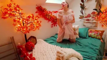 Rose Kelly Negligee Masturbation OnlyFans Video Leaked - Image 13