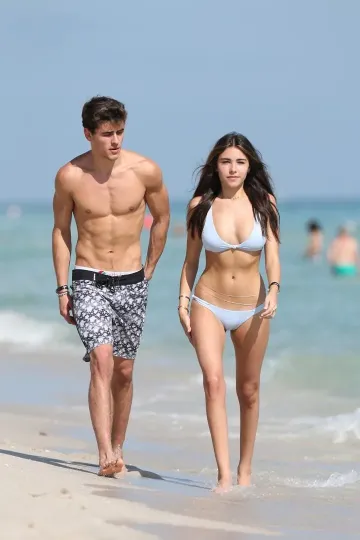 Madison Beer Bikini Camel Toe Public Beach Set Leaked - Image 25