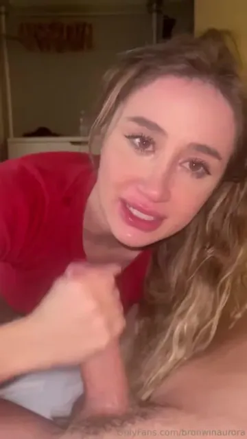 Bronwin Aurora POV Deepthroat OnlyFans Video Leaked - Image 2