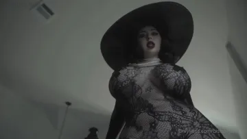 BishoujoMom Nude Lady Dimitrescu Cosplay Onlyfans Video Leaked - Image 6