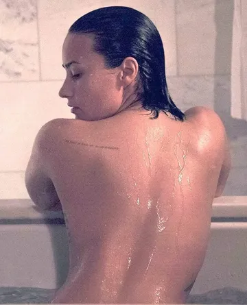 Demi Lovato Nude Magazine Photoshoot Leaked - Image 5