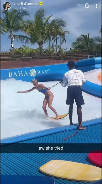 Dixie D’Amelio Bikini Surf Pool Video Leaked