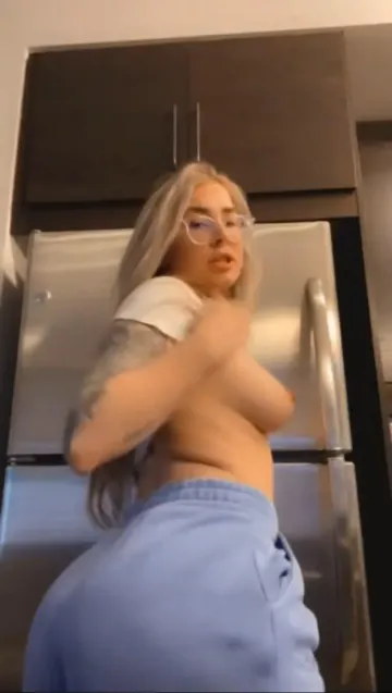 Jen Bretty Nude Topless JOI Onlyfans Video Leaked - Image 4