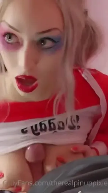 Pinup Pixie Harley Quinn Cosplay OnlyFans Video Leaked - Image 8