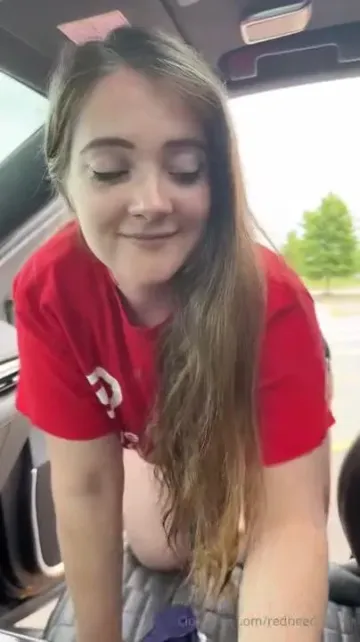 RedheadWinter Nude POV Car Sex OnlyFans Video Leaked - Image 7