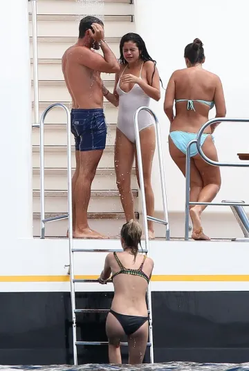 Selena Gomez Cara Delevingne Swimsuit Set Leaked - Image 24