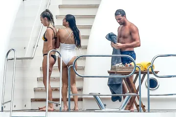 Selena Gomez Cara Delevingne Swimsuit Set Leaked - Image 14