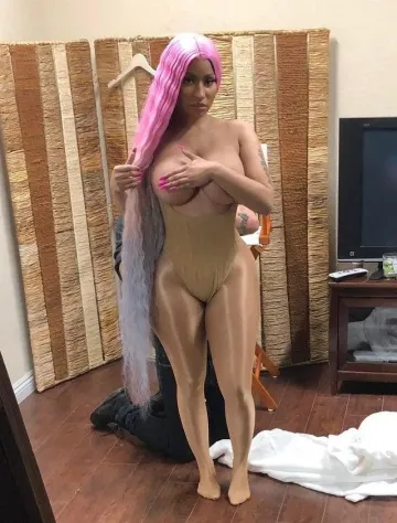 Nicki Minaj Nude Nipple Slips Leaked - Image 6