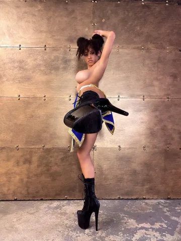 Stormi Maya Nude Chun Li Cosplay OnlyFans Set Leaked - Image 11
