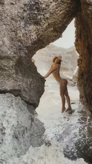 Rachel Cook Nude Beach Bikini Posing OnlyFans Video Leaked - Image 19