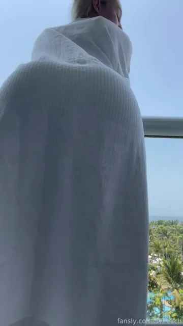 STPeach Hotel Balcony Teasing Onlyfans Video Leaked - Image 4