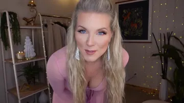 Kat Wonders 25 Days Of Lingerie 2020 Day 22 - Image 4