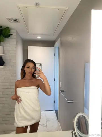 Erika Costell Nude Onlyfans Porn Leaked - Image 12