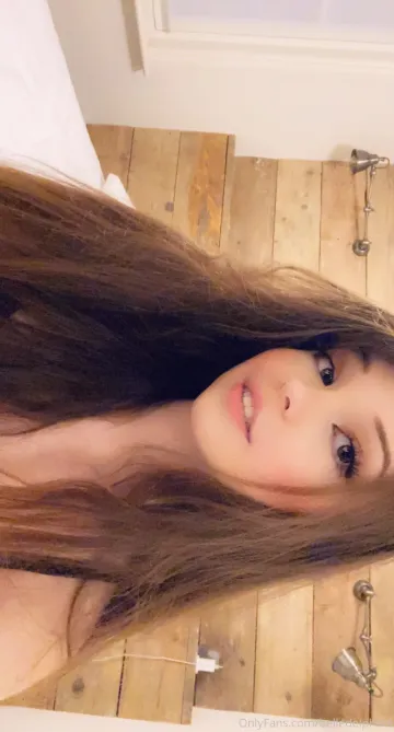 Belle Delphine Naked In Bed Onlyfans Set Leaked - Image 16