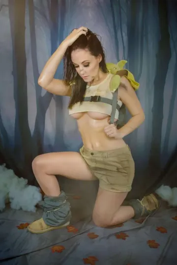 Meg Turney Star Wars Boudoir - Image 29