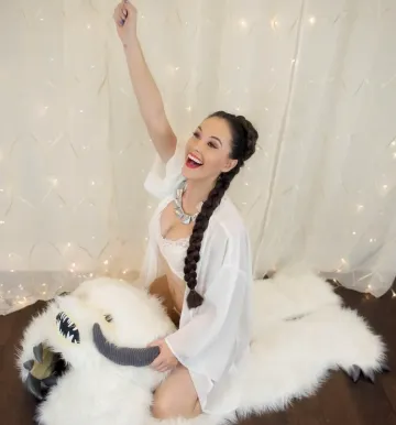 Meg Turney Star Wars Boudoir - Image 26