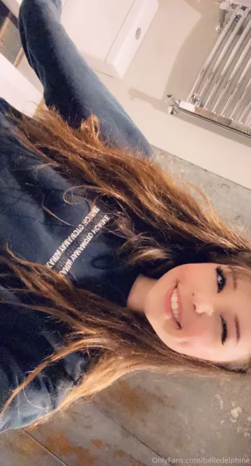 Belle Delphine Nude In Bath With Shoes Onlyfans Set Leaked - Image 6