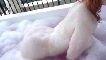 Amouranth Nude Bath Diamond Patreon Video Leaked - Image 12