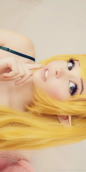 Belle Delphine Link Cosplay - Image 4