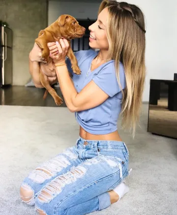 Ayla Woodruff Sexy Pictures - Image 14