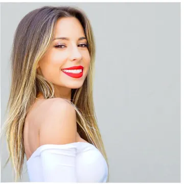 Ayla Woodruff Sexy Pictures - Image 7