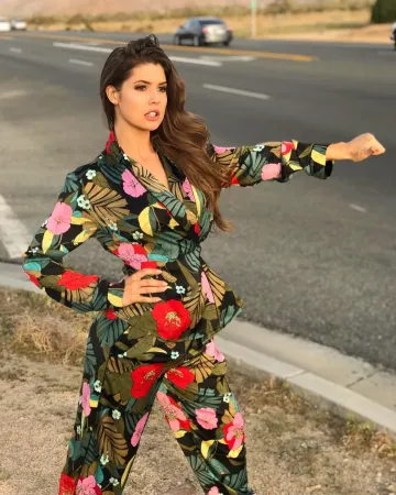 Amanda Cerny Sexy Pictures - Image 28