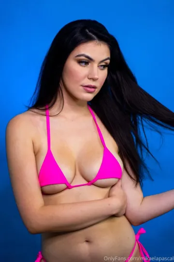 Mikaela Pascal Pink Bikini Onlyfans Set Leaked - Image 8
