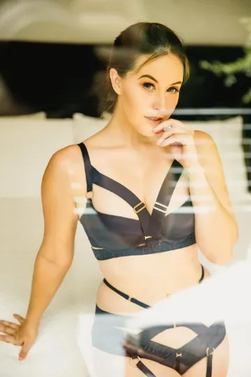 Meg Turney Navy Birdset Album - Image 6