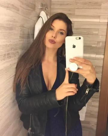 Amanda Cerny Sexy Pictures - Image 30
