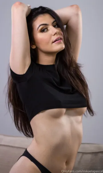 Mikaela Pascal Sexy Underboob Onlyfans Set Leaked - Image 3