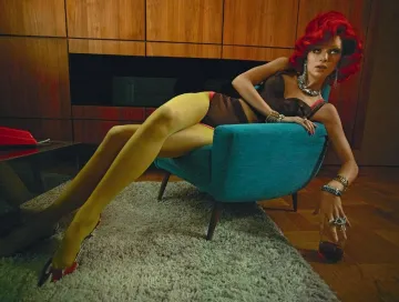 Kendall Jenner Nude Lingerie Photoshoot Leaked - Image 4