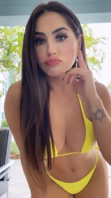 Giovanna Eburneo Sexy Bikini Modeling Video Leaked - Image 8
