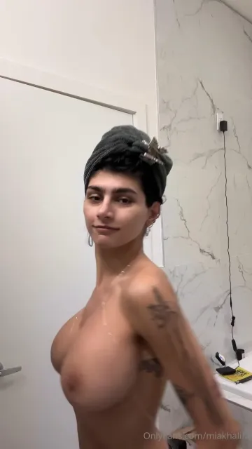 Mia Khalifa Nude Dressing OnlyFans Video Leaked - Image 26