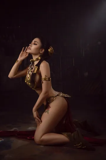 Kalinka Fox Princess Leia Slave Cosplay Set Leaked - Image 15