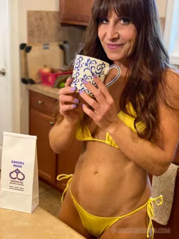 Banshee Moon Nude Bikini Coffee Onlyfans Set Leaked - Image 3