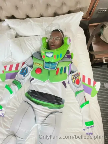 Belle Delphine Twomad Buzz Lightyear Onlyfans Set Leaked - Image 23