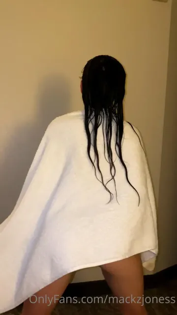 Mackenzie Jones Nude Twerk Pussy Flash Onlyfans Video Leaked - Image 4
