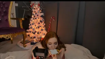 Amouranth Xmas ASMR Cookies OnlyFans Video Leaked - Image 5