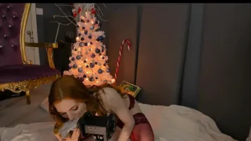 Amouranth Xmas ASMR Cookies OnlyFans Video Leaked - Image 11