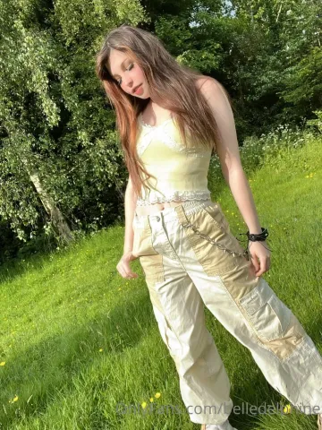 Belle Delphine Princess Daisy Onlyfans Set Leaked - Image 38