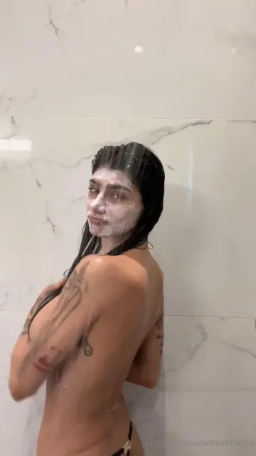 Mia Khalifa Nude Shower Shaving OnlyFans Video Leaked - Image 32