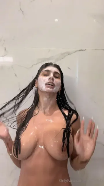 Mia Khalifa Nude Shower Shaving OnlyFans Video Leaked - Image 18