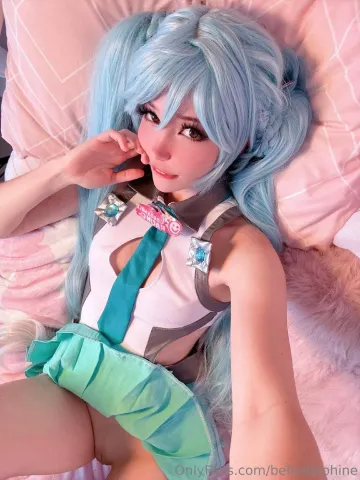 Belle Delphine Nude Miku Cosplay Onlyfans Set Leaked - Image 14